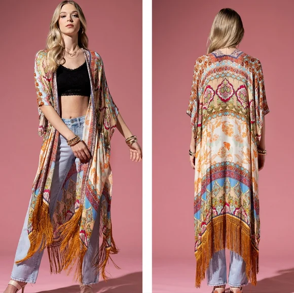 Detailed Floral & Demask Print Kimono on Jacquard Fabric w Golden Fringe Tassels - Picture 9 of 9